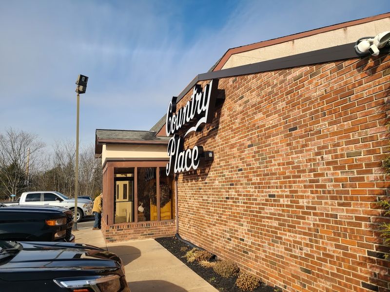 A Loyal Community of Regulars Spanning Decades A Loyal Community of Regulars Spanning Decades