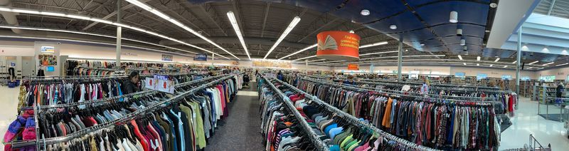 A Massive Store Layout Built for Exploration