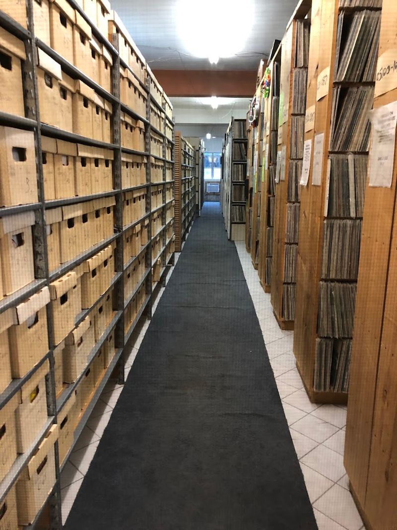 A Mecca for Serious Collectors A Mecca for Serious Collectors