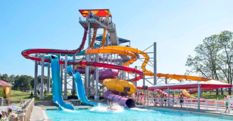 A Missouri Waterslide Holds A Wild World Record You Have to See