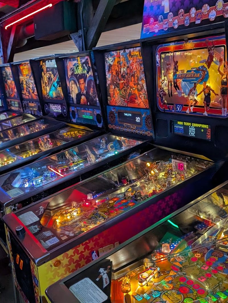 A Nostalgic Trip for Adults Who Grew Up With Arcades A Nostalgic Trip for Adults Who Grew Up With Arcades