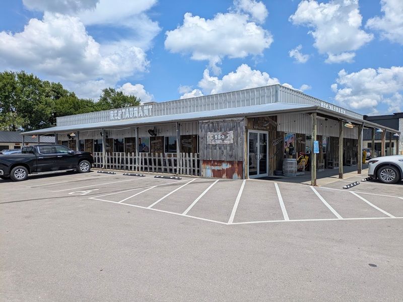 A Perfect Pit Stop for Road Trippers Heading to Branson