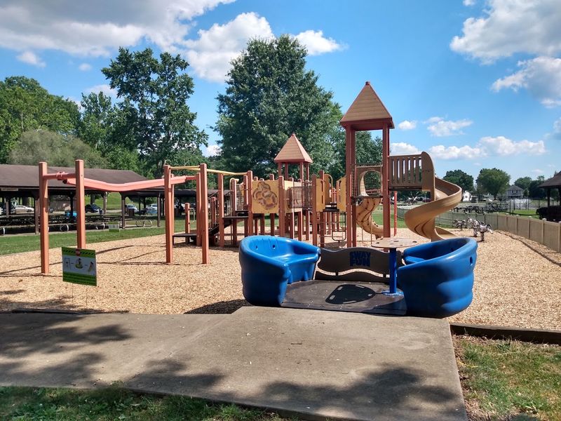 A Perfectly Sized Park That Keeps Kids Energized, Not Exhausted