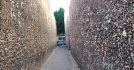 A Quirky California Alley Has Over 1 Million Pieces of Chewed Gum Stuck to Its Walls