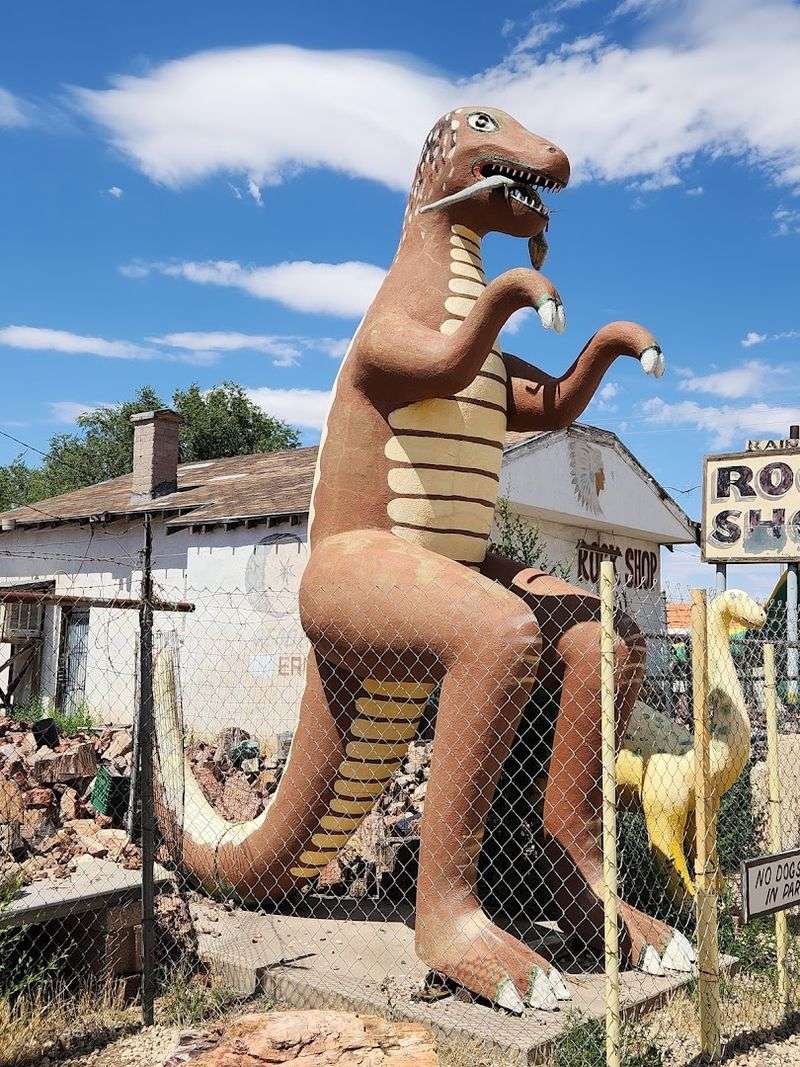 A Quirky Route 66 Roadside Tradition Worth Honoring A Quirky Route 66 Roadside Tradition Worth Honoring