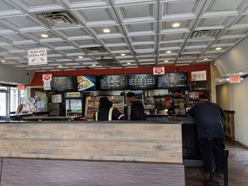 A Remodeled Interior With a Welcoming Vibe