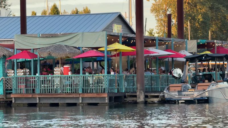 A Restaurant That Actually Floats on the Water