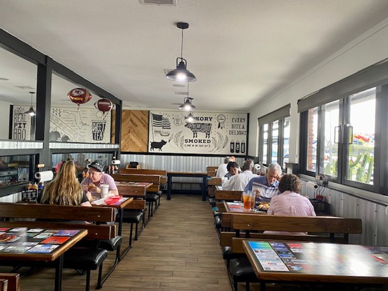 A Retro Atmosphere That Takes You Back in Time A Retro Atmosphere That Takes You Back in Time