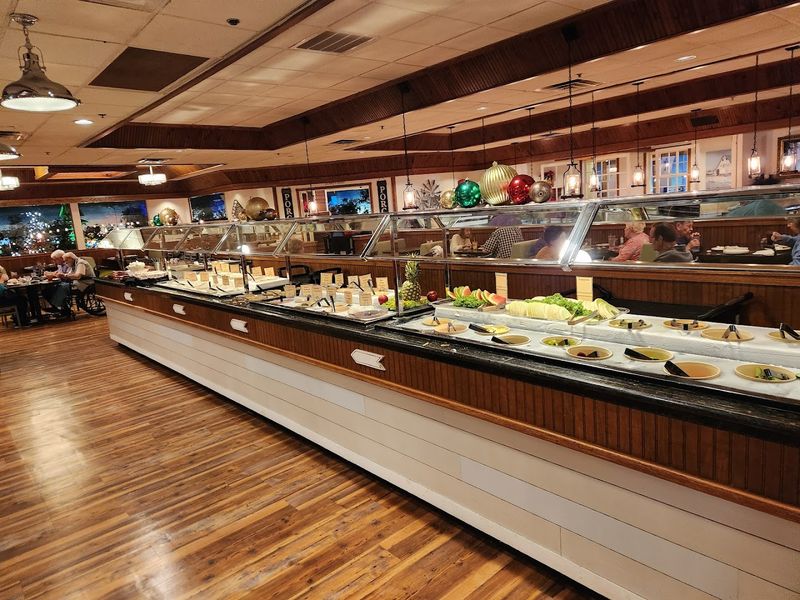 A Salad Bar That Actually Deserves Your Attention A Salad Bar That Actually Deserves Your Attention