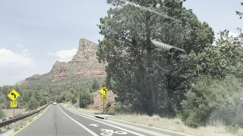 A Short Drive on Red Rock Loop Road Makes It Even Better A Short Drive on Red Rock Loop Road Makes It Even Better
