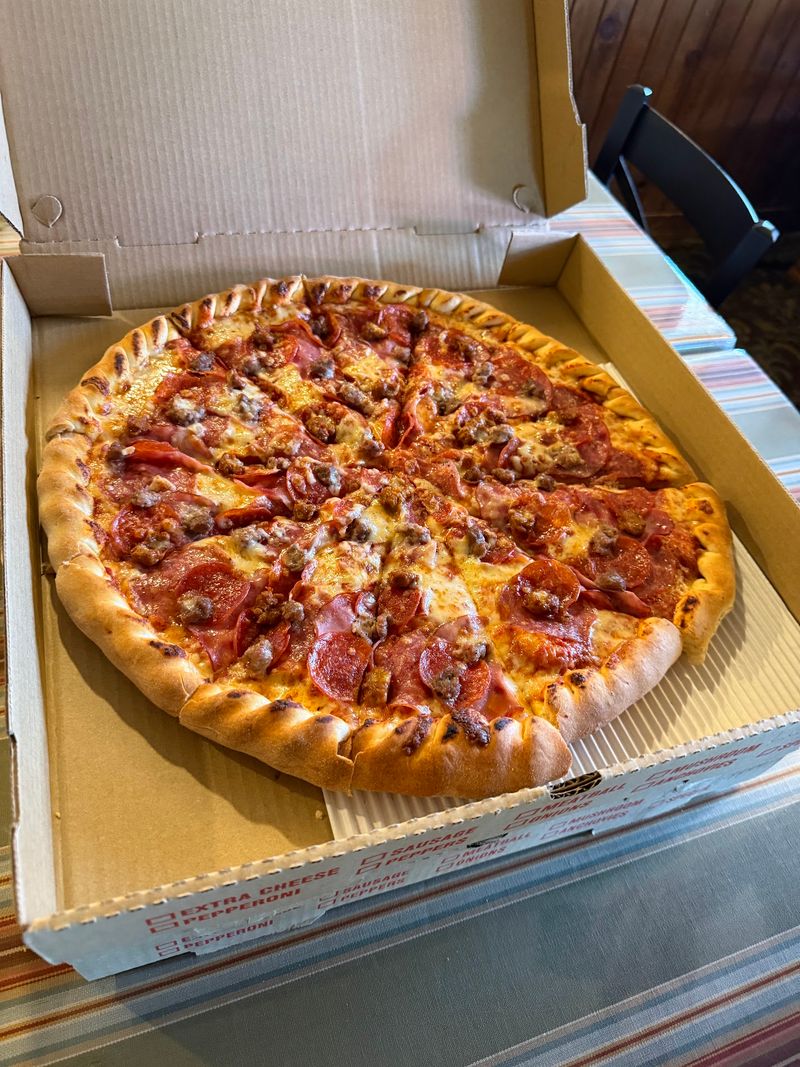 A Six-Hour Drive That Proves the Pizza Is Absolutely Worth It