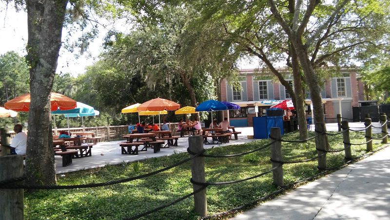 A Surprisingly Fun Spot for Grandparents and Older Adults A Surprisingly Fun Spot for Grandparents and Older Adults
