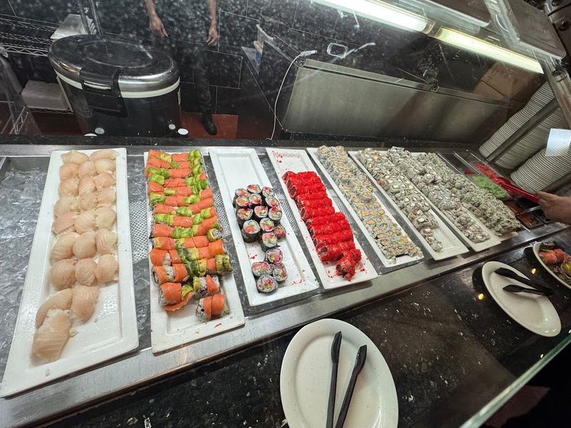 A Sushi Bar That Surprises Everyone