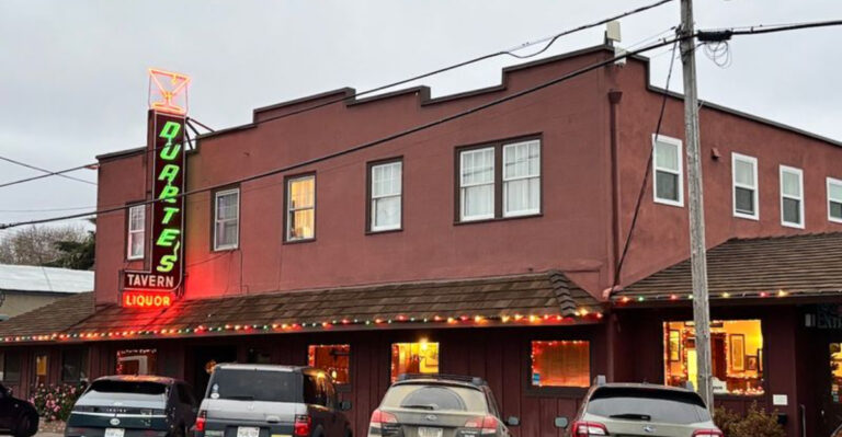 A Tiny California Tavern Has Been Run by the Same Family Since 1894 and Won A James Beard Award