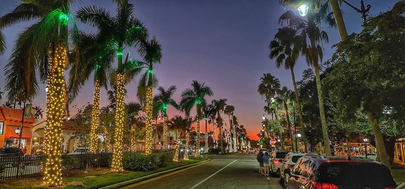 A Walkable and Bike-Friendly Downtown Area