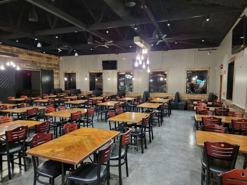 A Warm, Spacious Dining Hall Built for Big Appetites