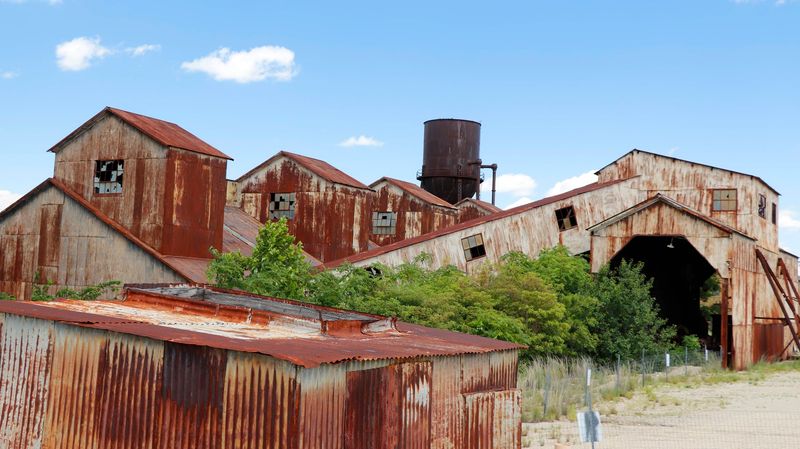 Actively Decaying Buildings That Tell Their Own Story Actively Decaying Buildings That Tell Their Own Story
