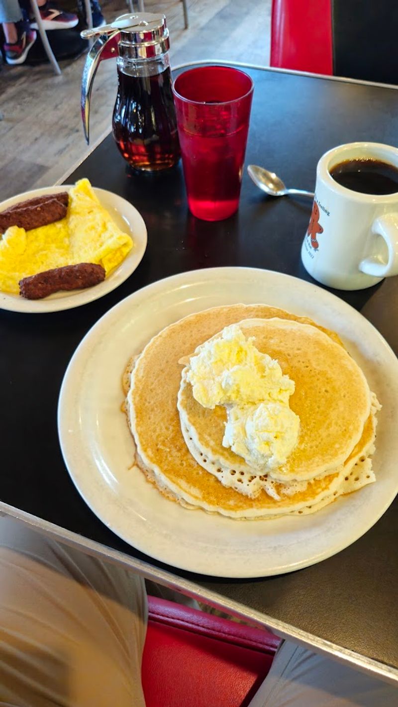 All-Day Breakfast Served Every Day of the Week All-Day Breakfast Served Every Day of the Week