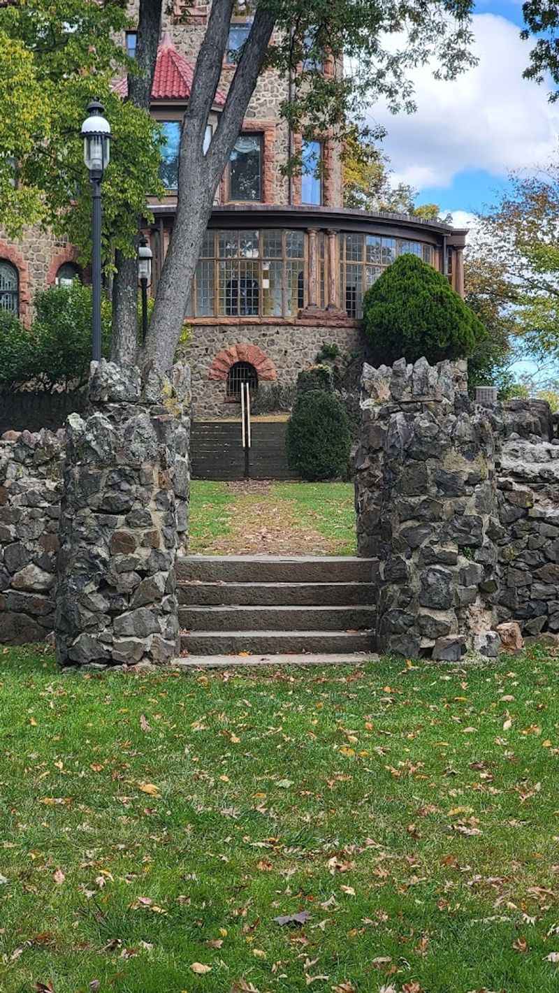 An Ideal Picnic and Relaxation Destination