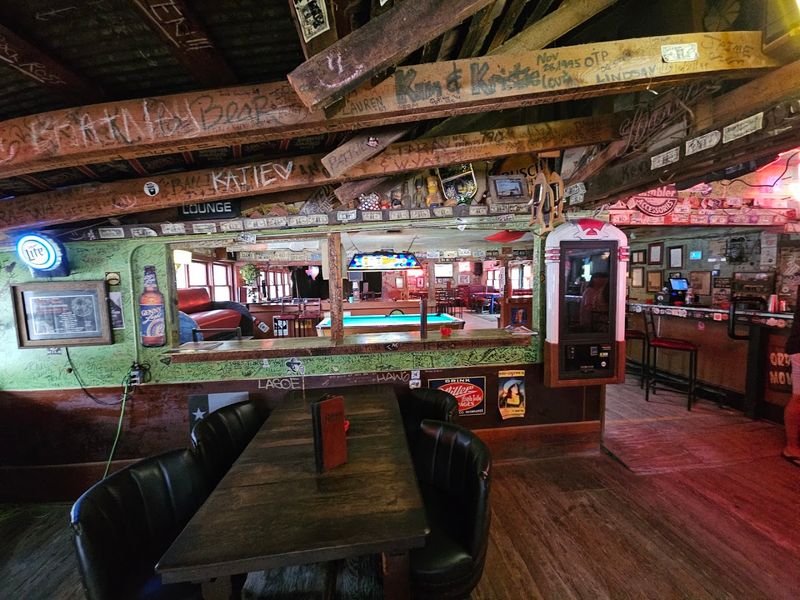 An Interior Soaked In Authentic Texas Charm An Interior Soaked In Authentic Texas Charm