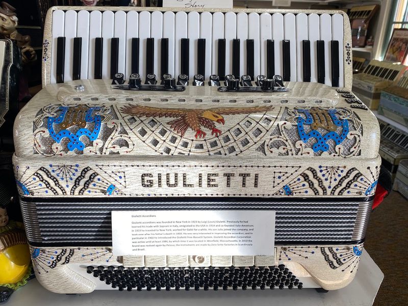 An Unexpected Delight For Non-Accordion Fans Too An Unexpected Delight For Non-Accordion Fans Too