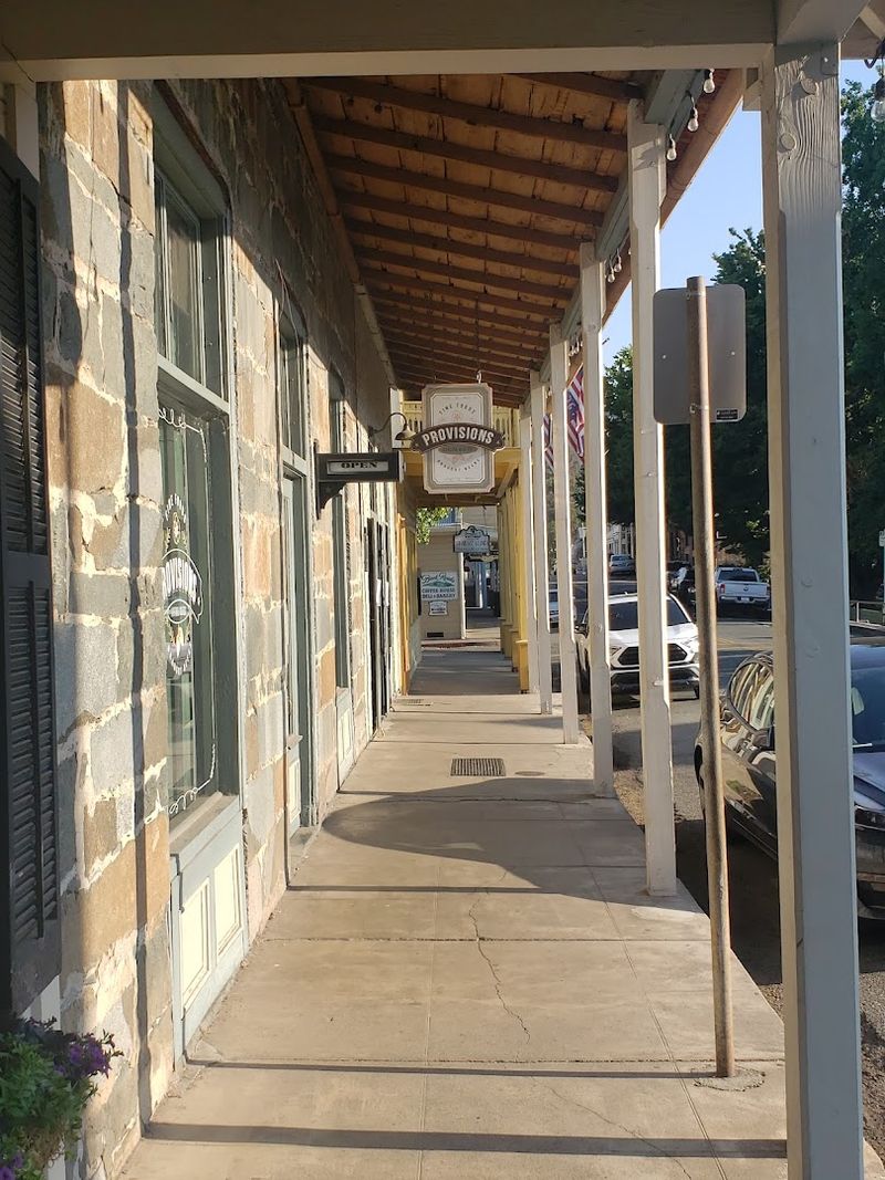 Antique Shops Filled With Treasure and Nostalgia