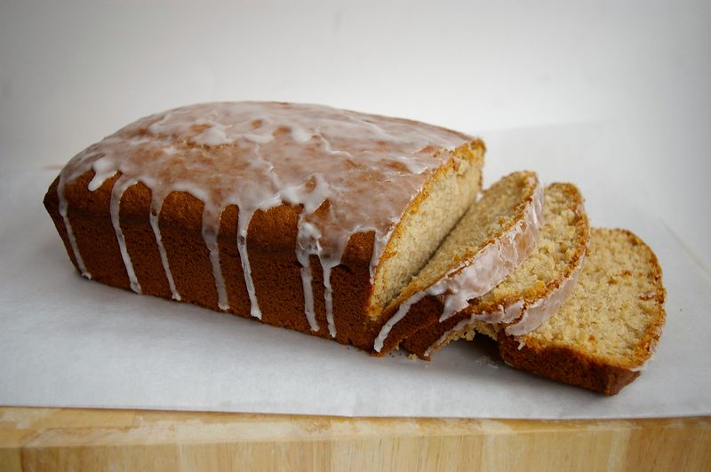 Applesauce cake Applesauce cake