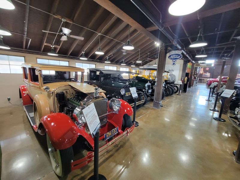 Automobiles from the 1910s Through the 1960s Automobiles from the 1910s Through the 1960s