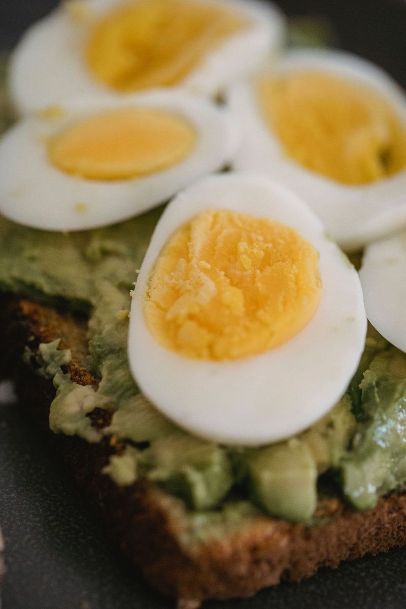 Avocado Toast With Eggs