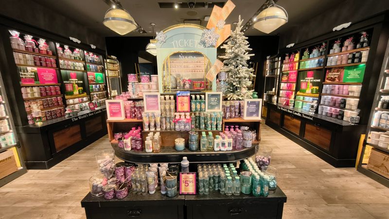 Bath and Body Works: A Sensory Standout