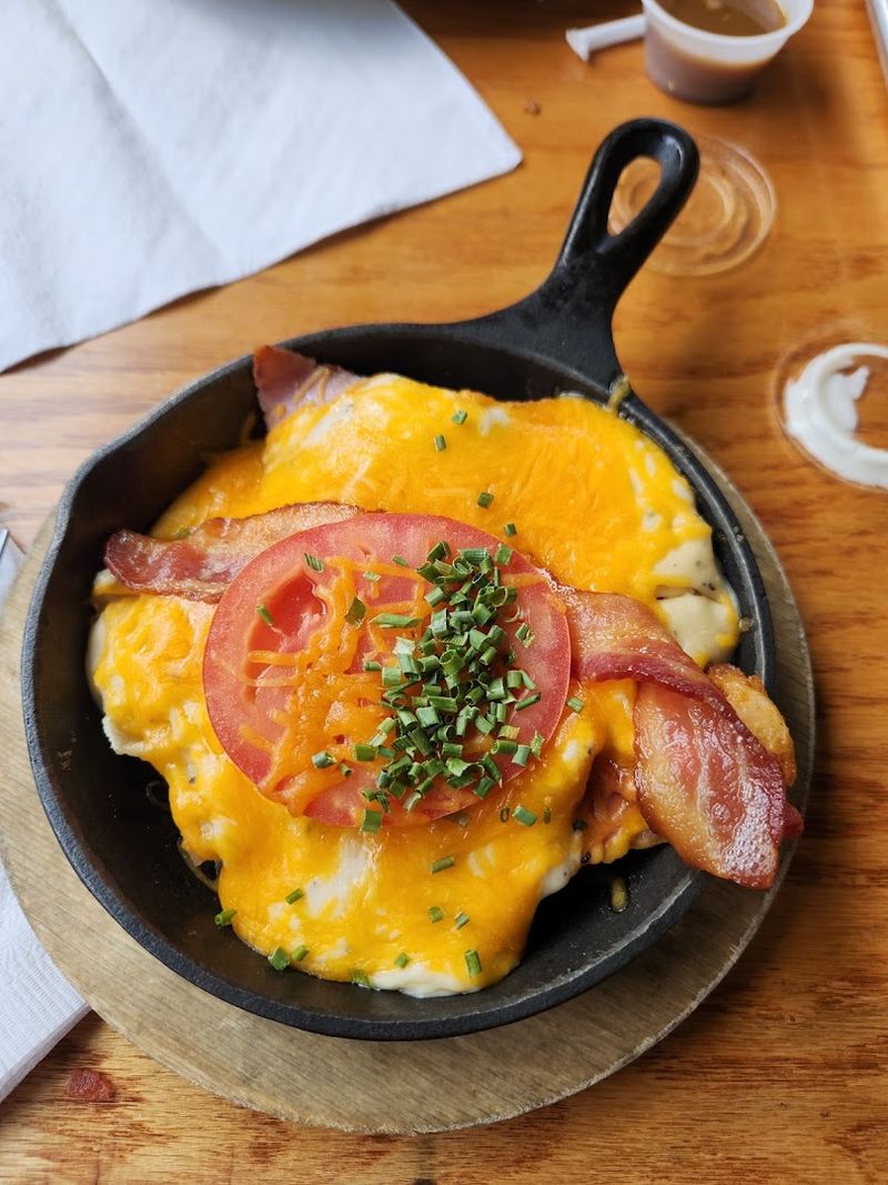 Beer Cheese Soup That Warms You Right Up Beer Cheese Soup That Warms You Right Up