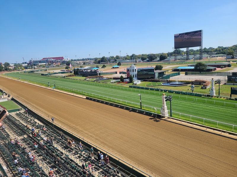 Best Seats in the House: Section 316B and Clubhouse Tips