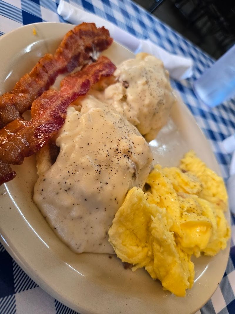 Biscuits and Gravy That Make Early Mornings Worth It