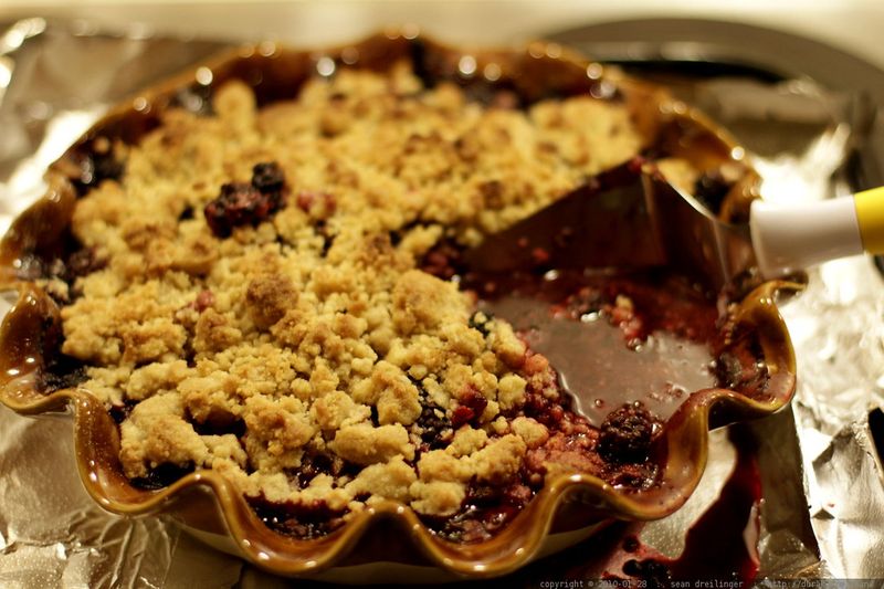 Blackberry cobbler