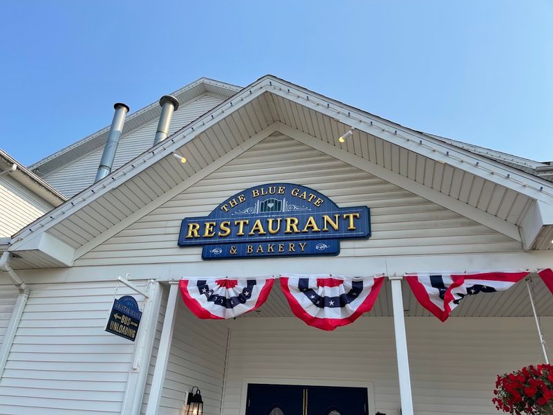 Blue Gate Restaurant and Bakery