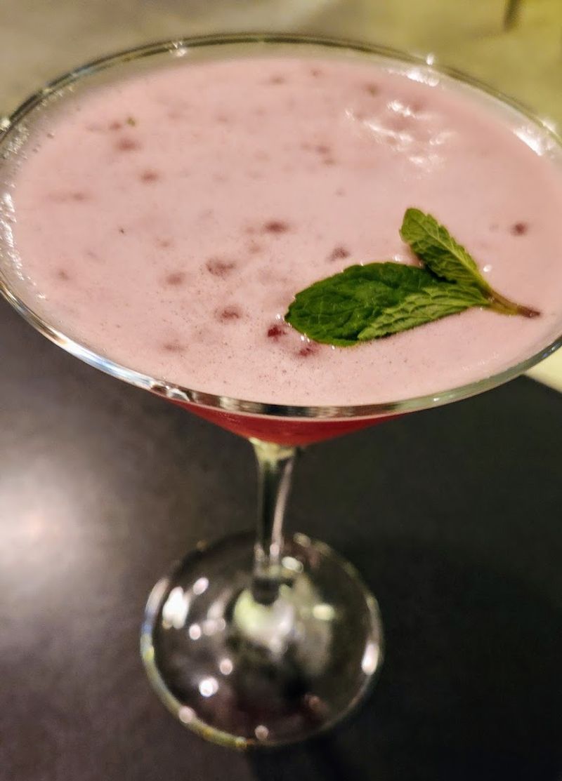 Blueberry Mojito and Boba Lemonade — Drinks Worth Ordering Blueberry Mojito and Boba Lemonade — Drinks Worth Ordering