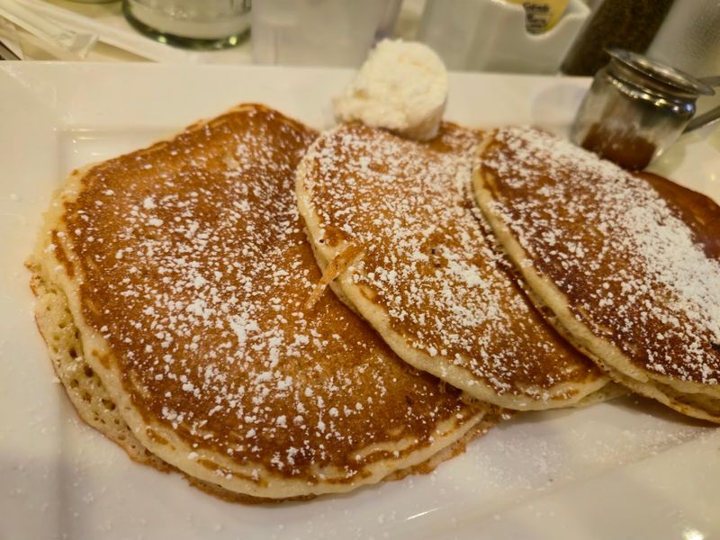 Blueberry Pancakes That Come Packed With Flavor Blueberry Pancakes That Come Packed With Flavor