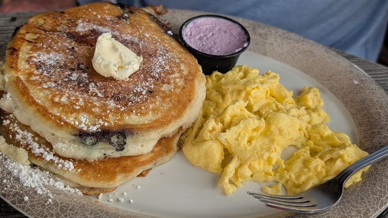 Blueberry Pancakes That Remind You of Home