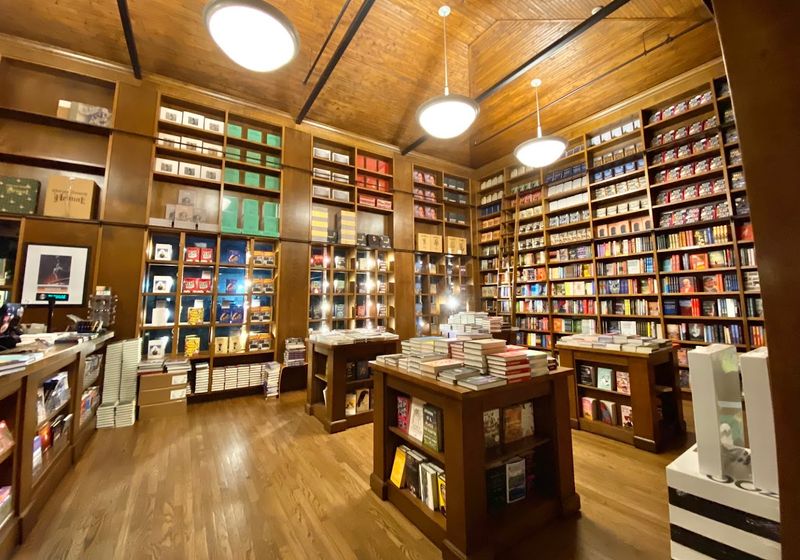 Books & Books – Coral Gables, Florida