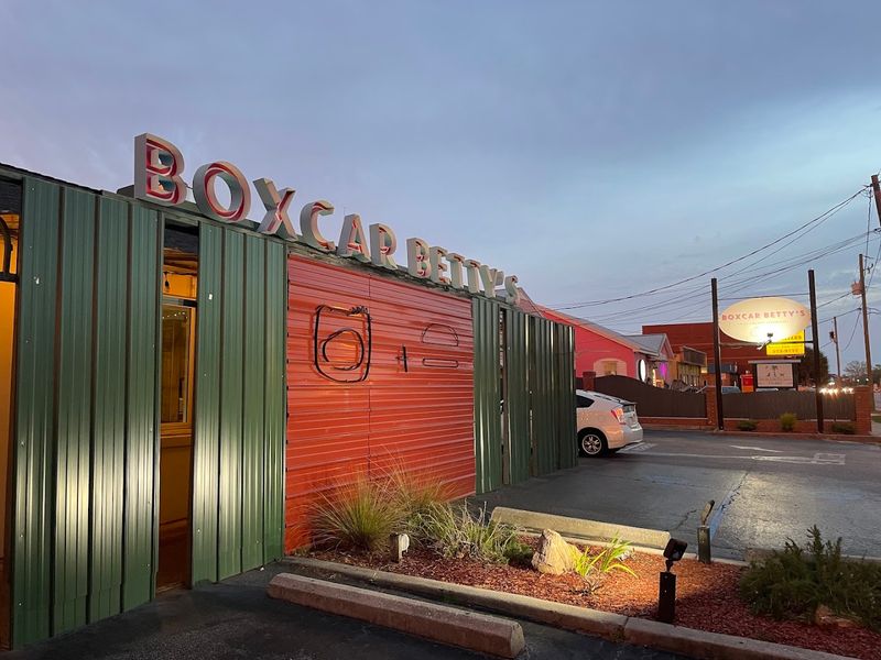 Boxcar Betty's - Charleston, South Carolina Boxcar Betty's - Charleston, South Carolina