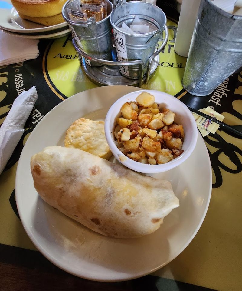 Breakfast Burritos and Biscuits Worth Ordering