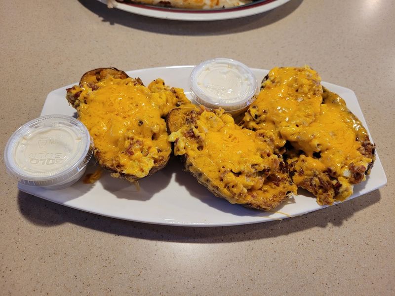 Breakfast Potato Skins That Are Uniquely Unforgettable Breakfast Potato Skins That Are Uniquely Unforgettable
