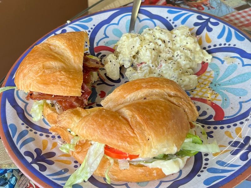 Breakfast Worth Waking Up Early For