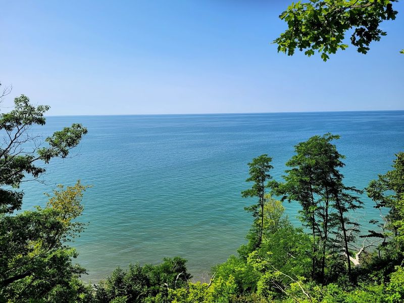 Breathtaking Bluff-Top Views of Lake Erie Breathtaking Bluff-Top Views of Lake Erie