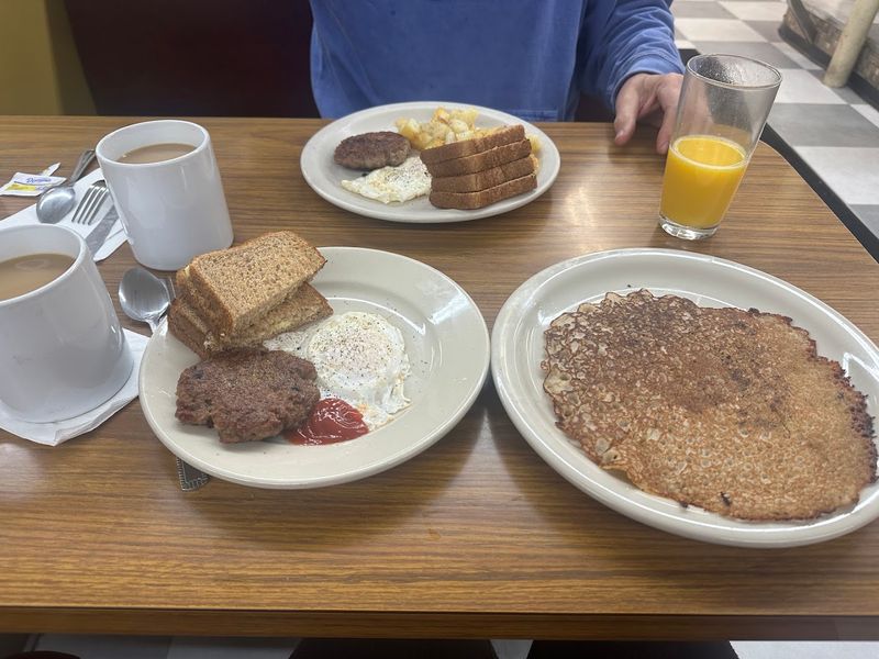 Buckwheat Pancakes Worth the Drive Alone Buckwheat Pancakes Worth the Drive Alone