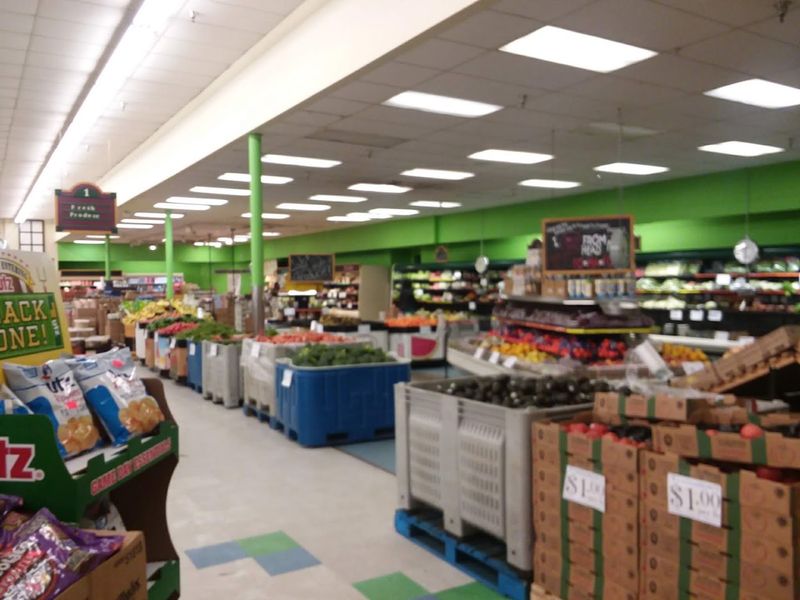 Budget-Friendly Hummus and Deli Finds Budget-Friendly Hummus and Deli Finds