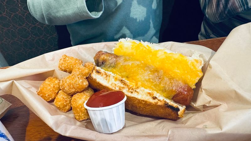 Buff Daddy Dog With Red Chili Cheese Tots