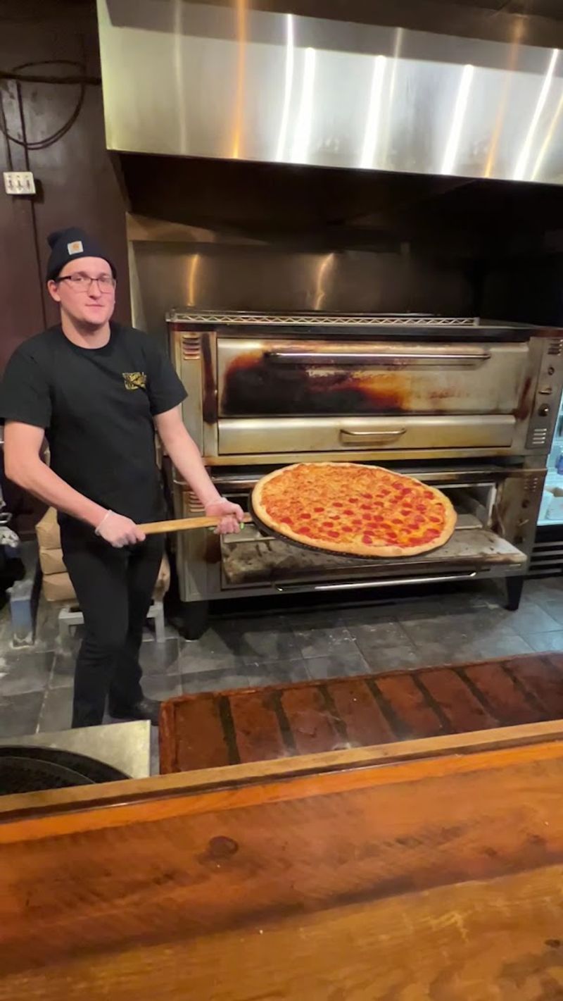 Buffalo Chicken Pizza That Customers Rave About Buffalo Chicken Pizza That Customers Rave About