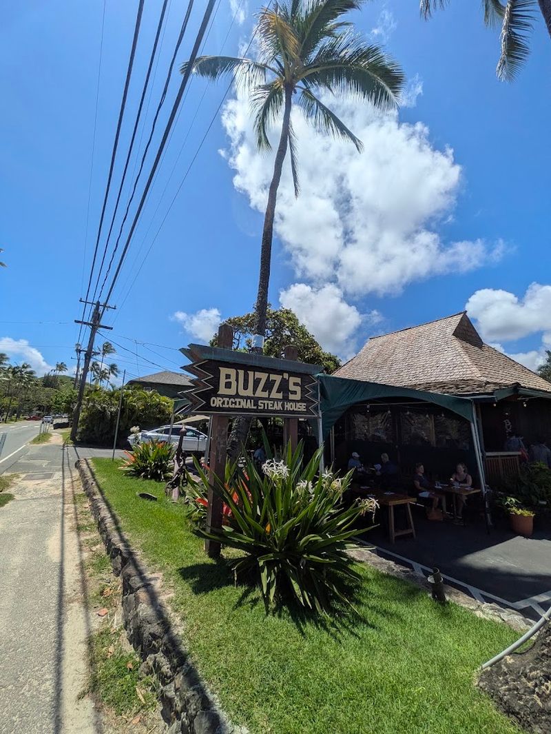 Buzz's Original Steak House - Kailua, Hawaii Buzz's Original Steak House - Kailua, Hawaii