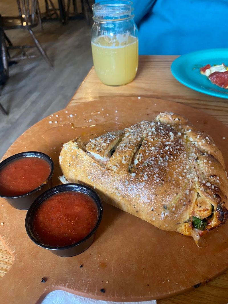 Calzones and Appetizers That Hold Their Own